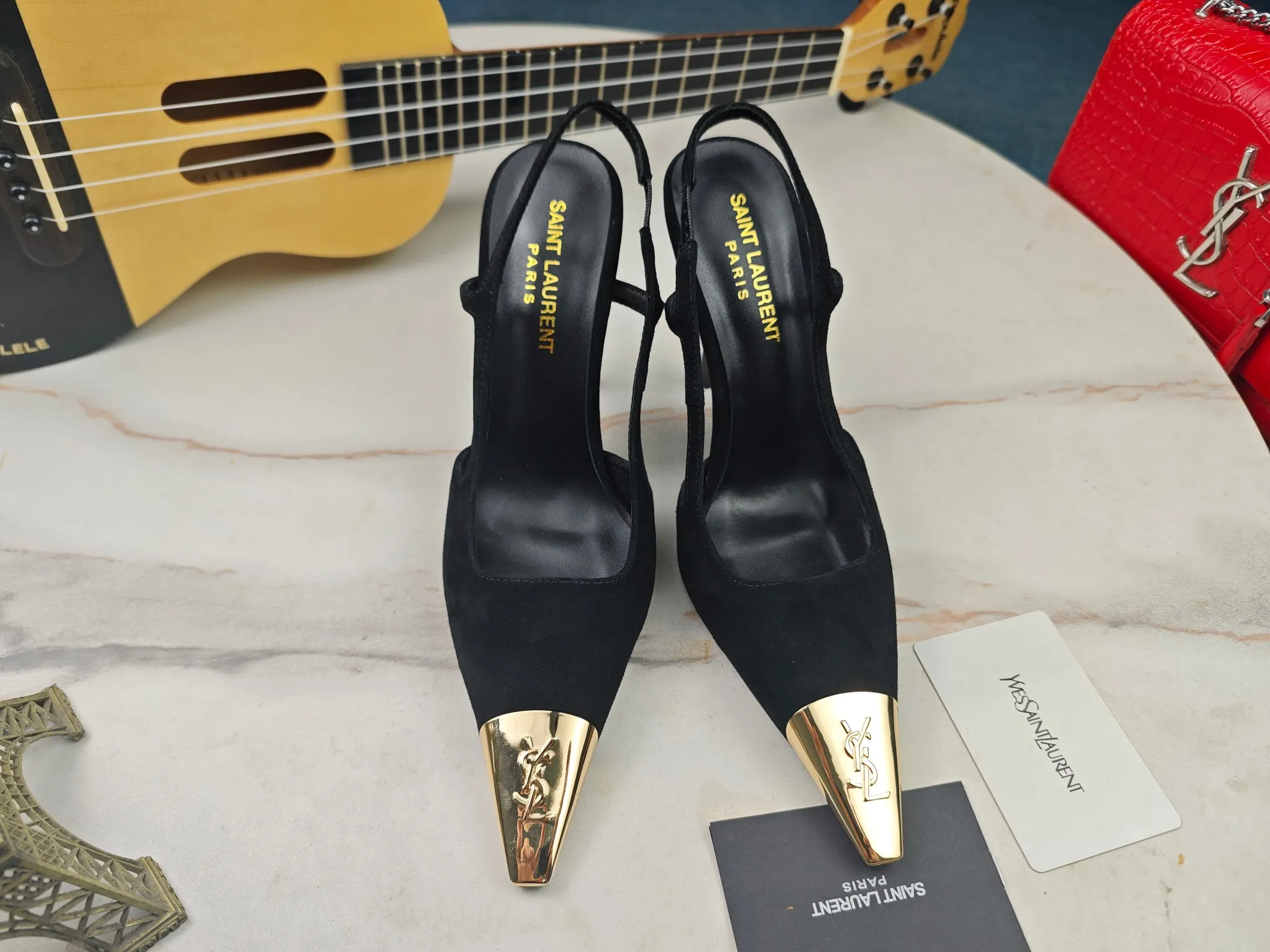 👟👟Ex-factory price 560👟👟【Saint Laurent】Yves Saint Laurent, high-heeled YSL sandals💃2024 early autumn counters are synchronized with the latest styles, YSL, and decorations👠 Classic and high-quality glamorous masterpieces, the hottest spring and summer series in the counter, with temperament, fashion, classic and attractive design style 😌The effect on the feet is particularly beautiful〰️, the material is imported from Italy, small black cow, imported black patent leather, lining, and foot pads; sheepskin, stiletto sandals, size 35-41 (34.41.42 must be customized, non-refundable) outsole; imported genuine leather outsole, complete with counter packaging